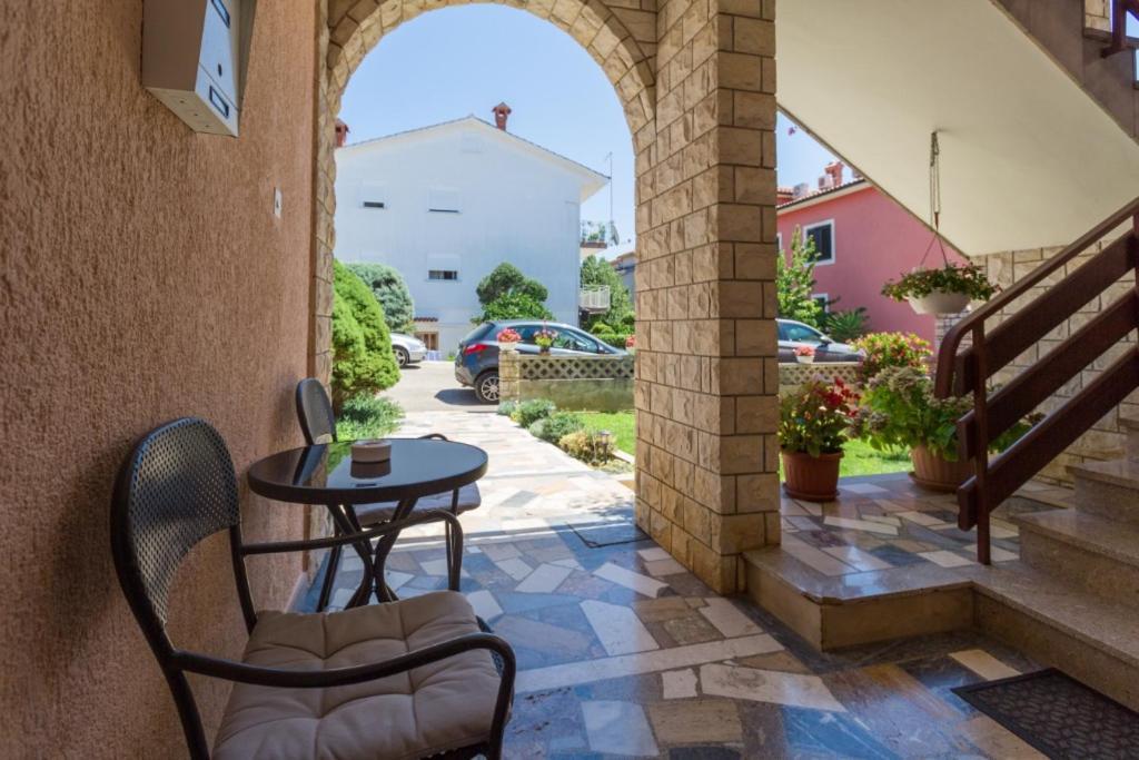 Apartments Orange 167 Novigrad Istria Buitenkant foto